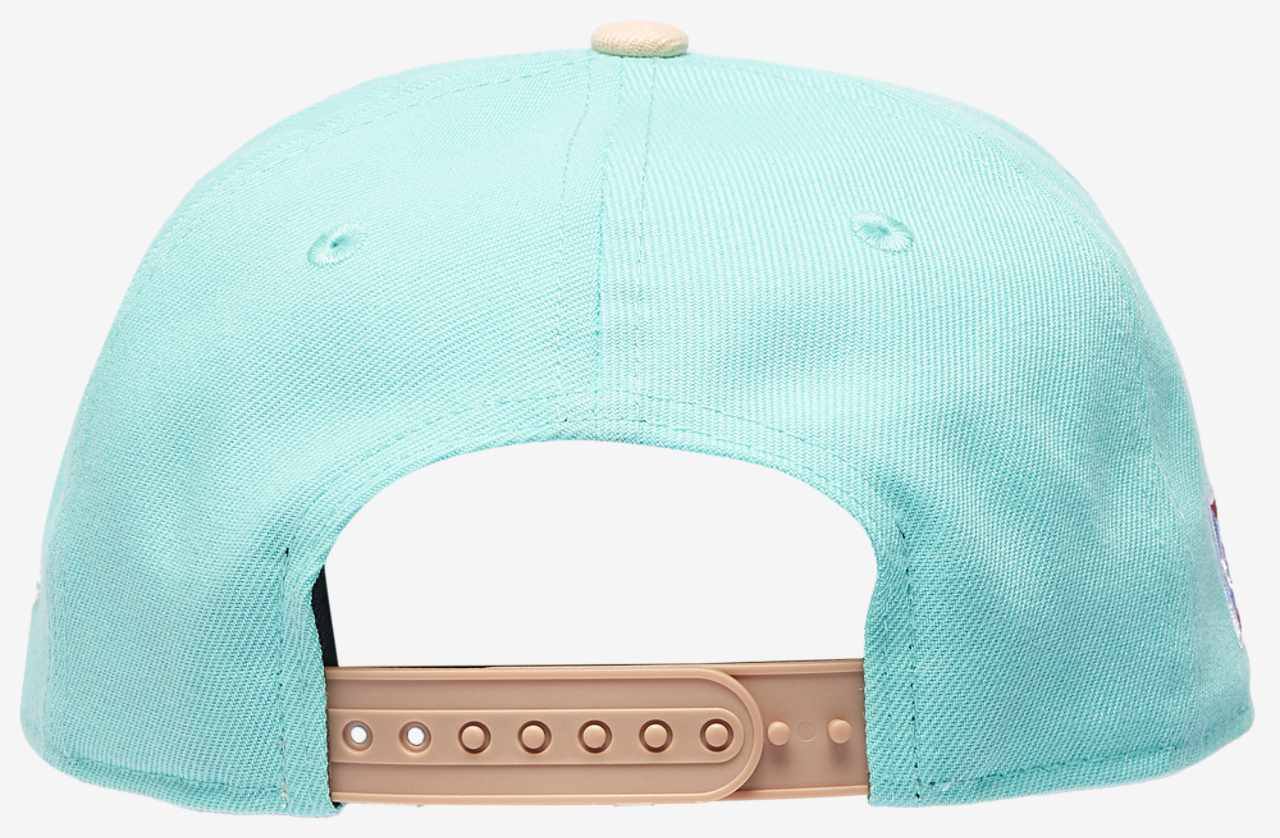 New Era Puerto Rico Santurce 9FORTY A-Frame 2 Tone Cap Image 4 of 5. Tap to open photo gallery.