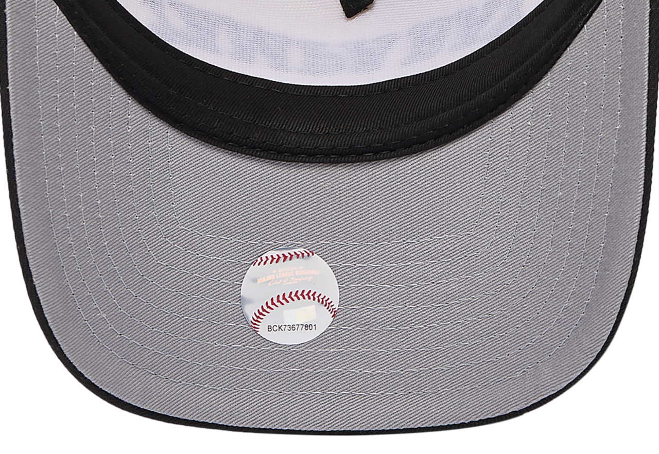 New Era Reds 940 A Frame 2 Tone City Upside Wordmark Cap Image 5 of 5. Tap to open photo gallery.