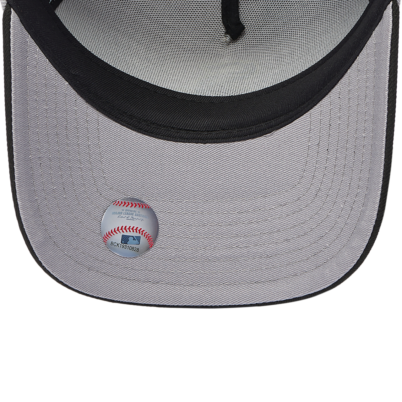 New Era White Sox 9Forty Neon Cap Image 5 of 5. Tap to open photo gallery.