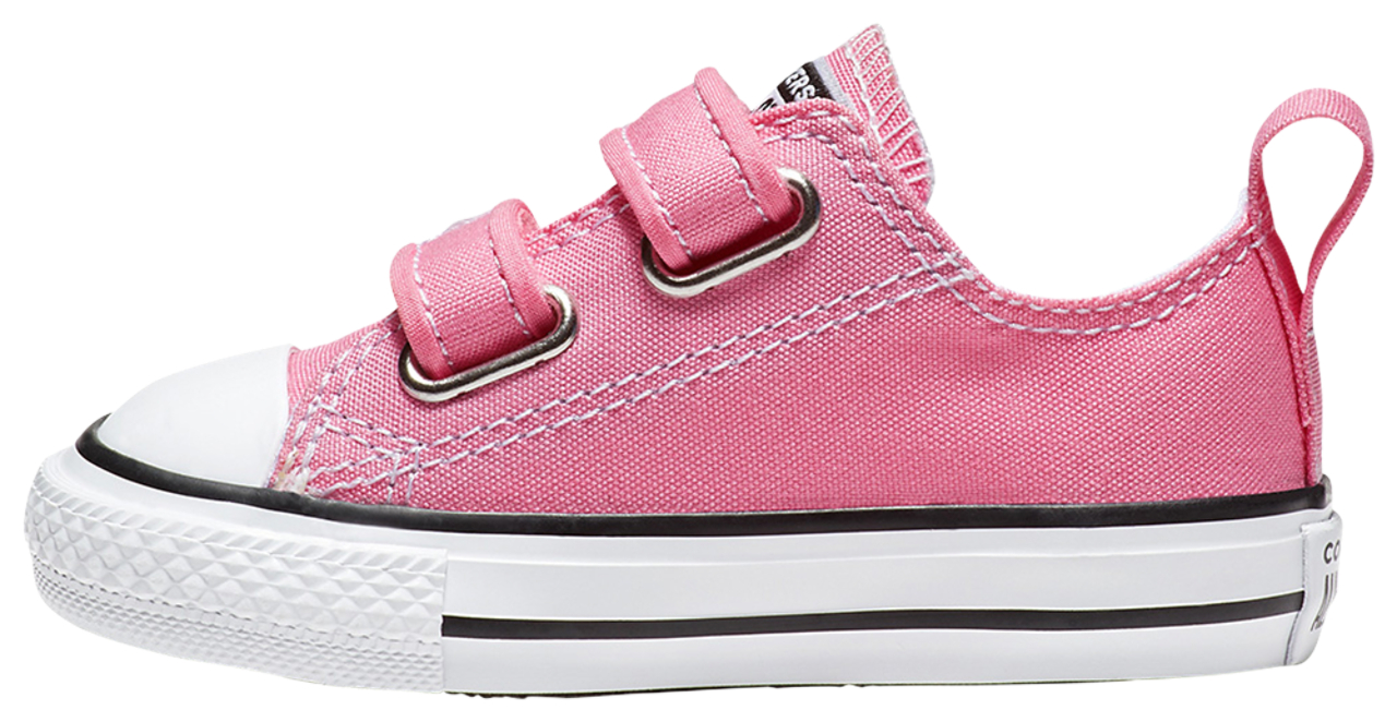 Converse All Star Low Top Image 2 of 4. Tap to open photo gallery.