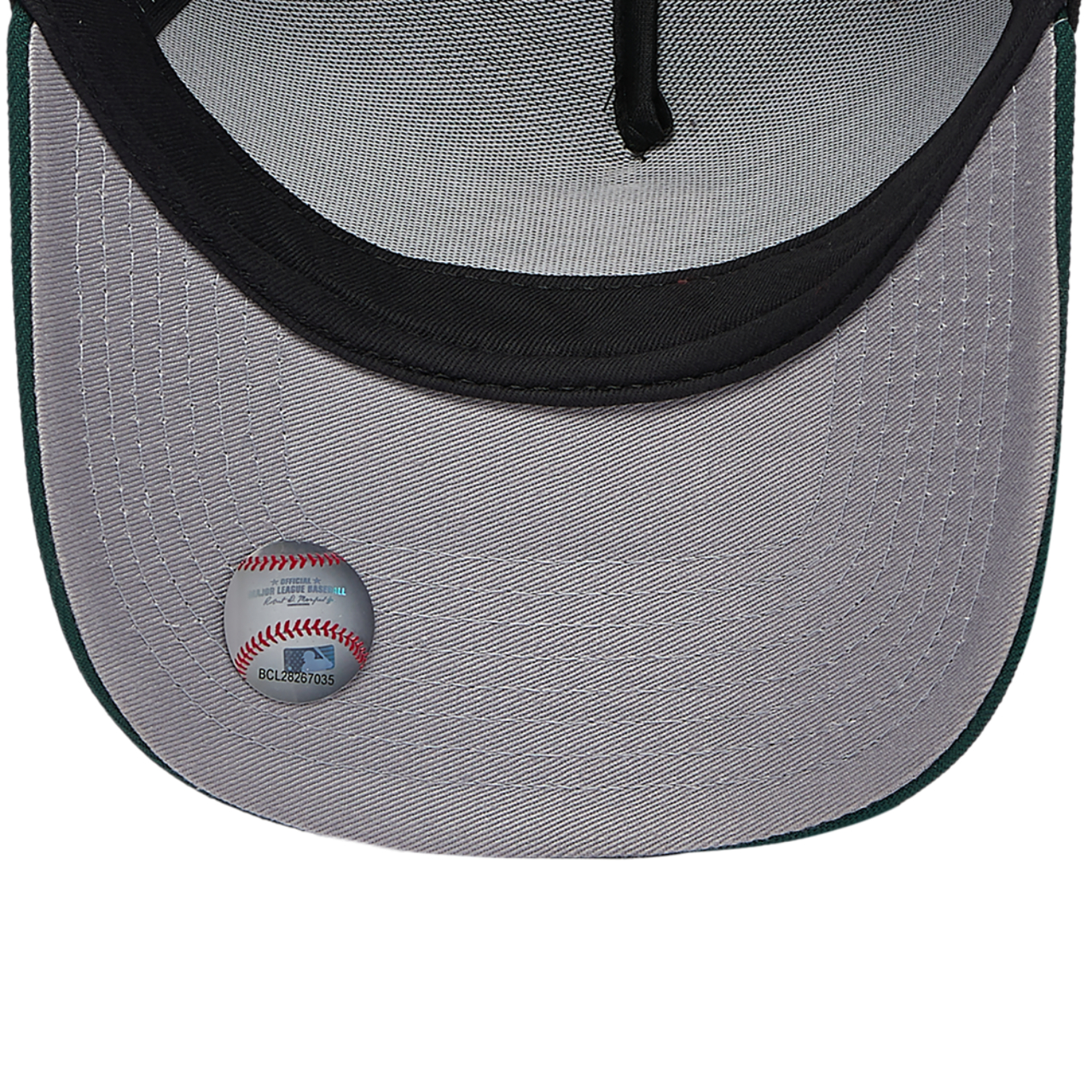 New Era Giants 9FORTY A-Frame Metallic Cap Image 5 of 5. Tap to open photo gallery.