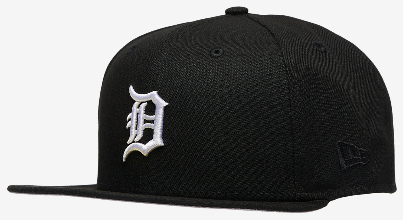 New Era Detroit Tigers 40th Anniversary 59FIFTY Cap Image 1 of 5. Tap to open photo gallery.