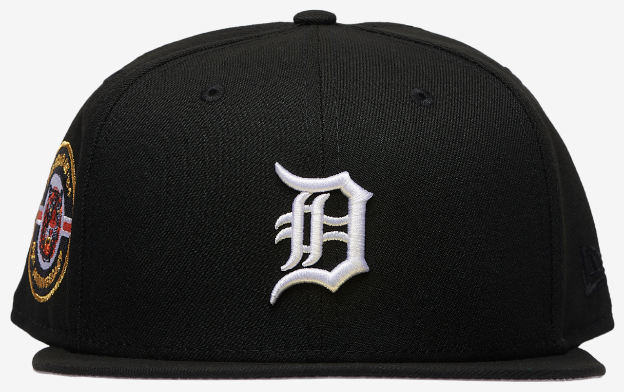 New Era Detroit Tigers 40th Anniversary 59FIFTY Cap Image 2 of 5. Tap to open photo gallery.