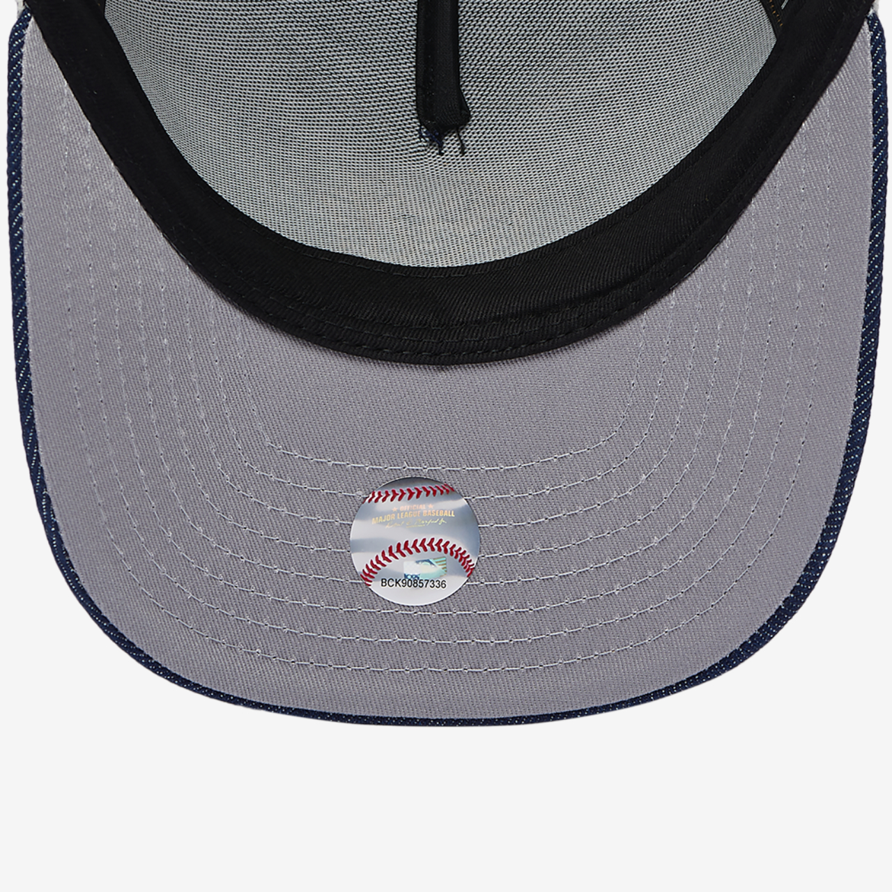 New Era Yankees 96 LTN 9FIFTY A-Frame Curve Cap Image 5 of 5. Tap to open photo gallery.