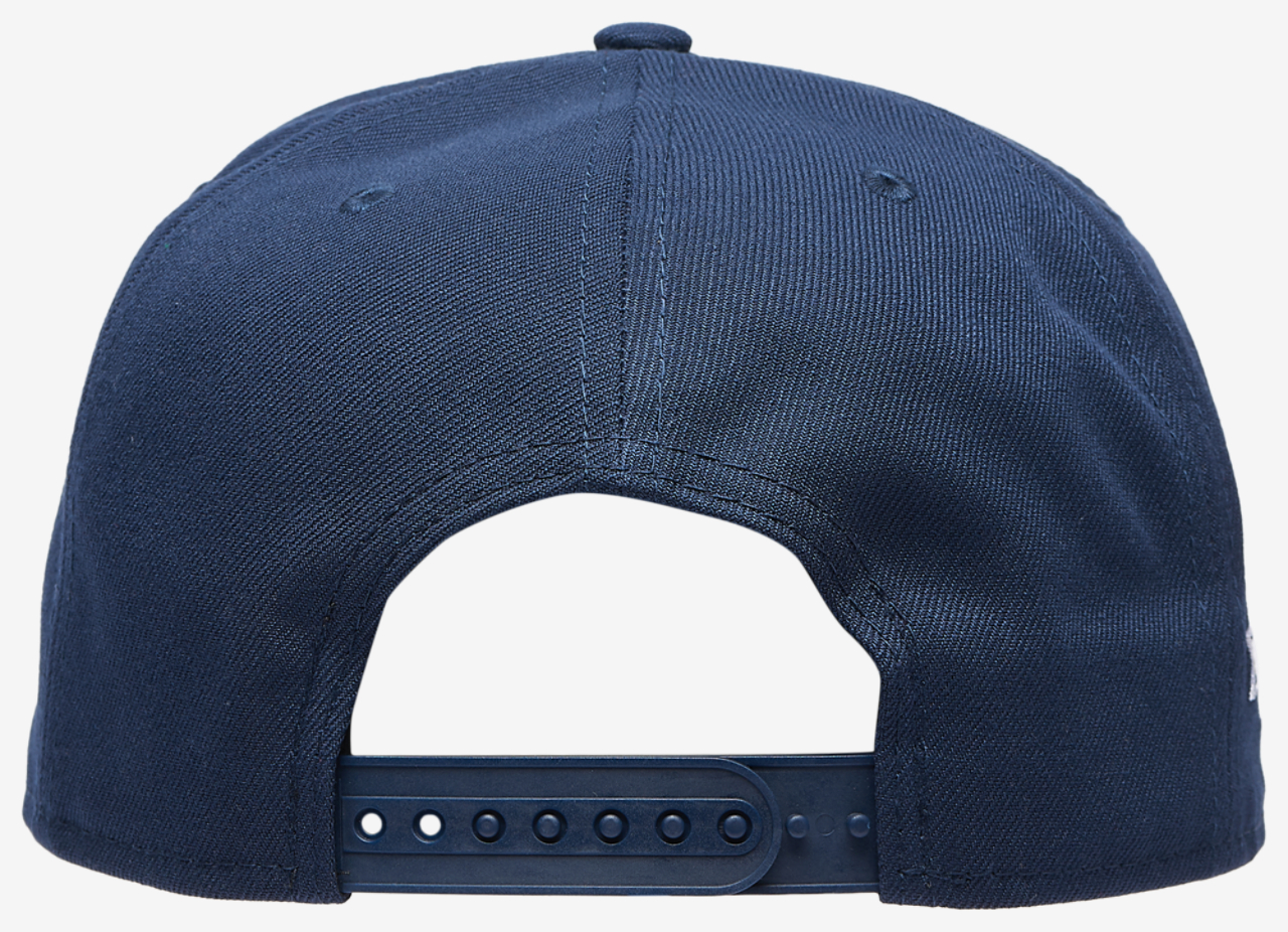 New Era Giants 950AF Curve BOB Cap Image 4 of 5. Tap to open photo gallery.