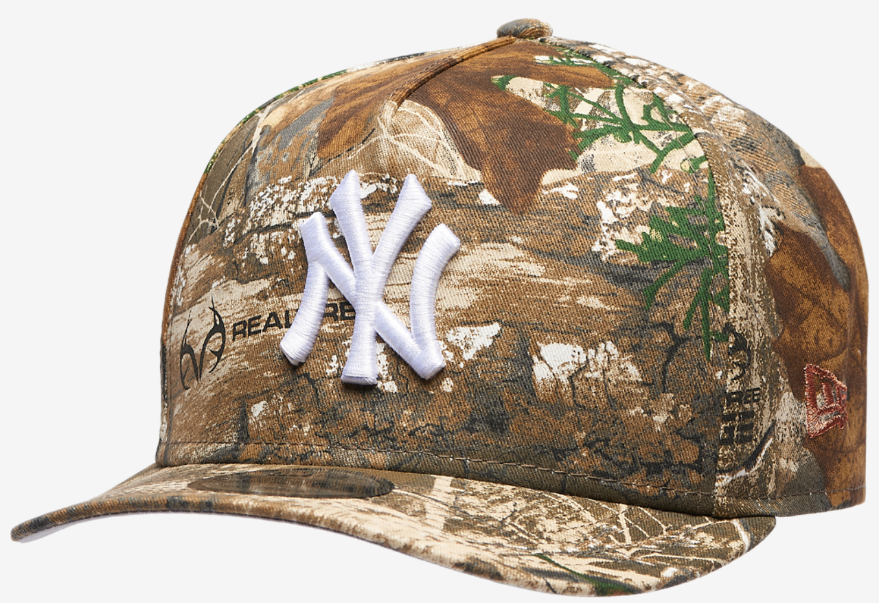 New Era Yankees 950AF '99 World Series Curve Cap Image 1 of 5. Tap to open photo gallery.