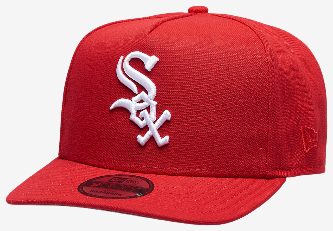 New Era White Sox 950AF '05 World Series Curve Cap Image 1 of 5. Tap to open photo gallery.