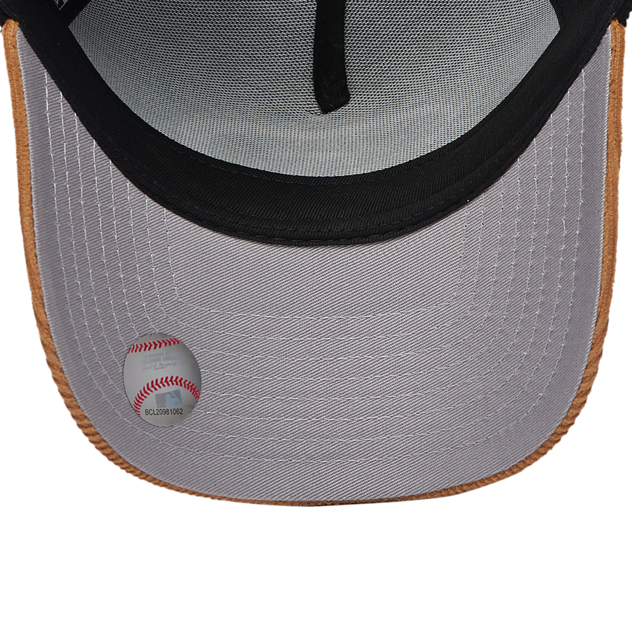New Era Diamondbacks 940AF Cord Cap Image 5 of 5. Tap to open photo gallery.