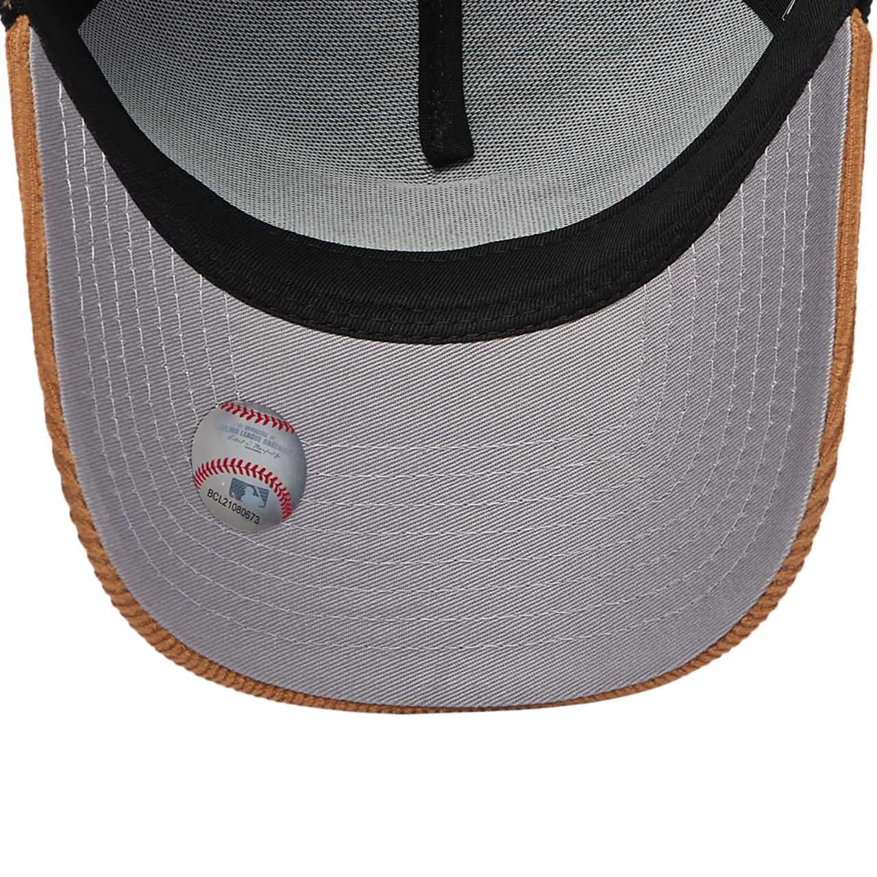 New Era Mariners 940AF Cord Cap Image 5 of 5. Tap to open photo gallery.
