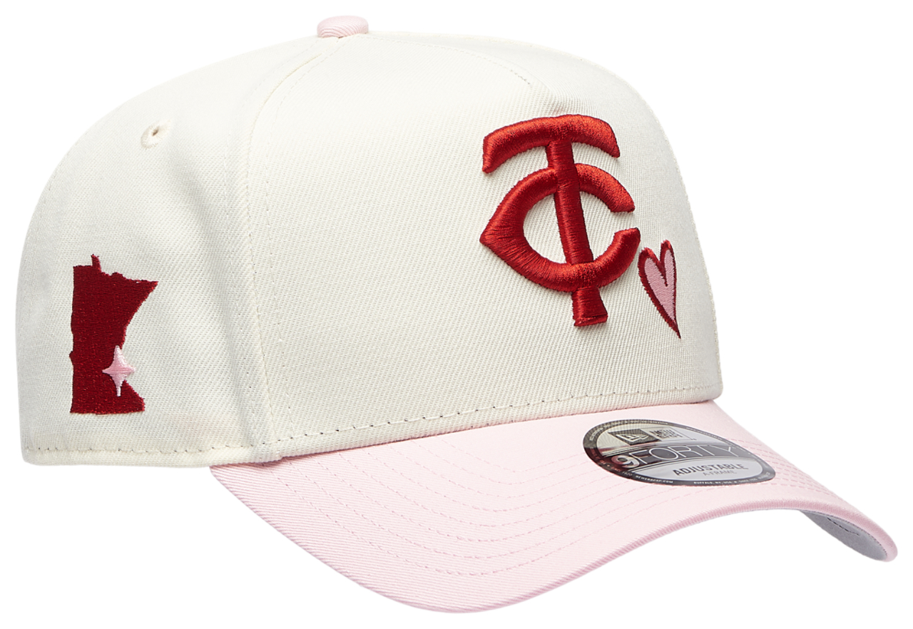 New Era Twins 940AF Heart Cap Image 3 of 5. Tap to open photo gallery.