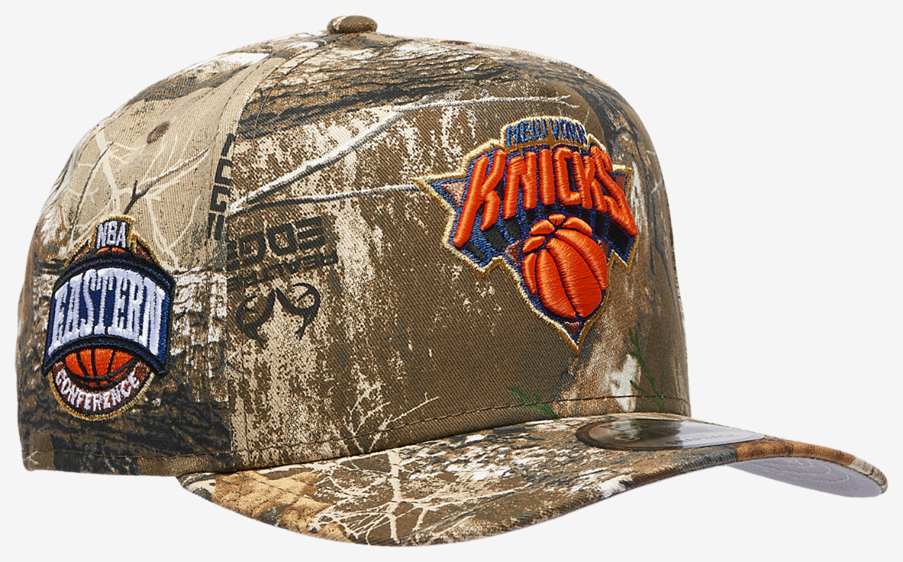 New Era Knicks 9FIFTY A Frame Curve EC RTE Image 3 of 5. Tap to open photo gallery.