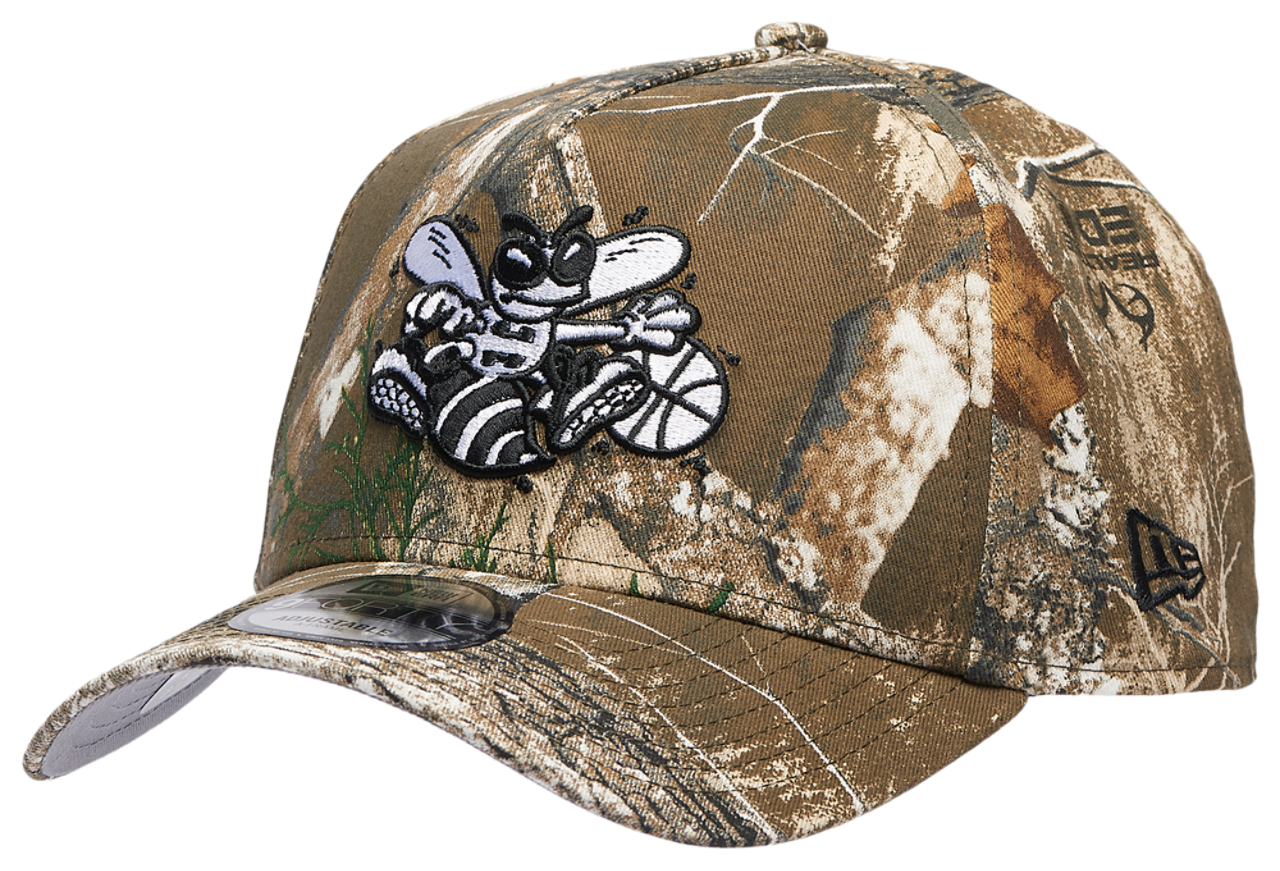 New Era Hornets 9FORTY A-Frame Realtree Cap Image 1 of 5. Tap to open photo gallery.