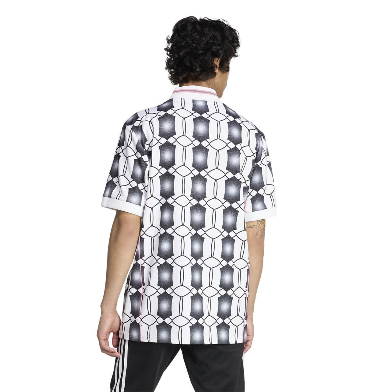 adidas Maillot Juventus FL Image 2 de 11. Appuyez pour ouvrir la galerie de photos.