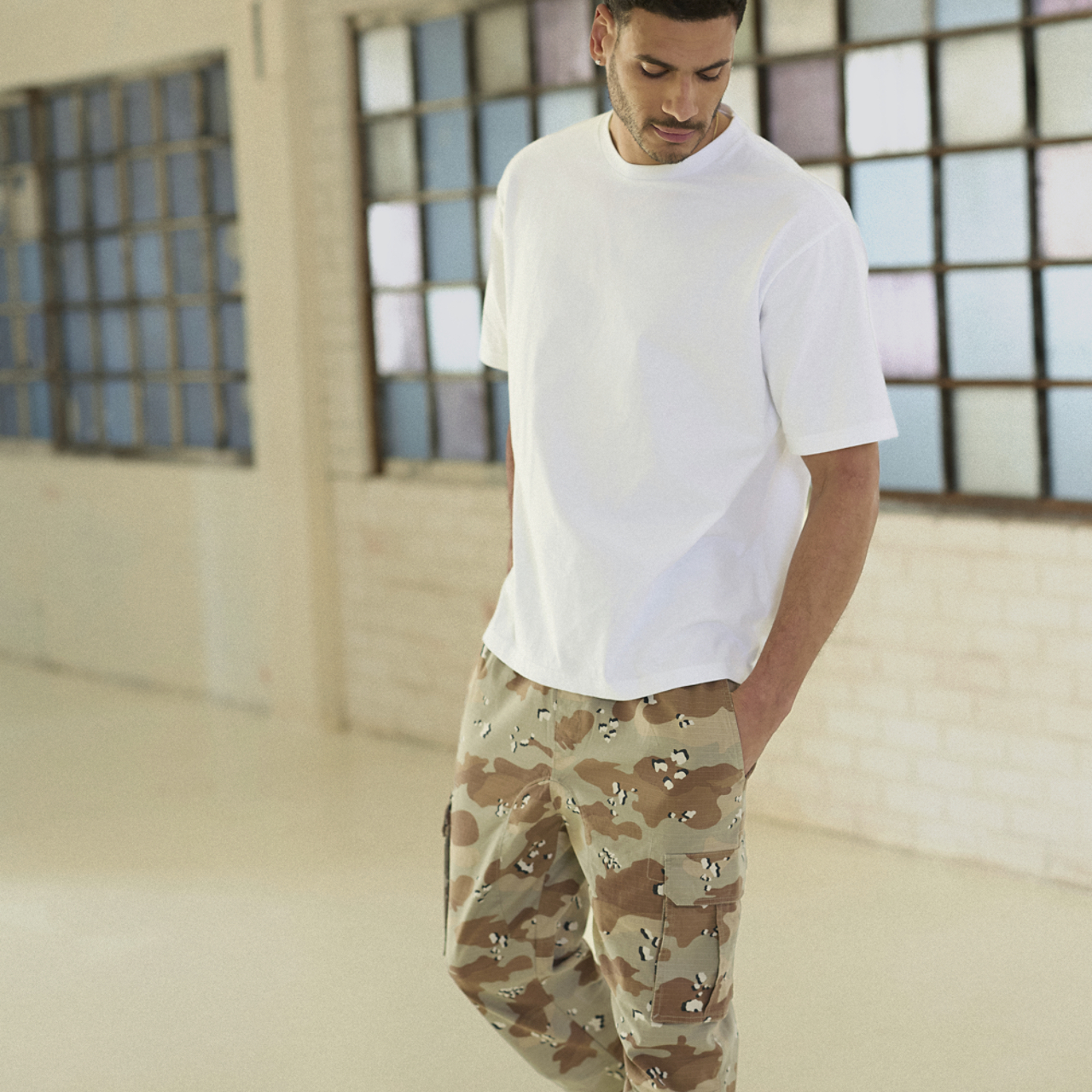 CSG T-shirt Hometown Image 3 de 3. Appuyez pour ouvrir la galerie de photos.