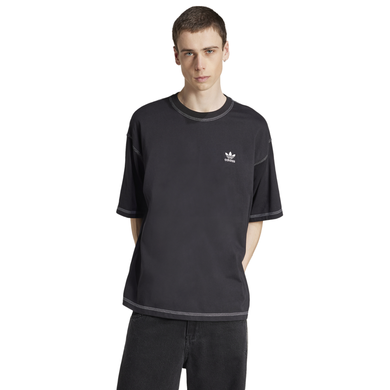 adidas T-shirt Originals Trefoil Essentials Image 1 de 3. Appuyez pour ouvrir la galerie de photos.