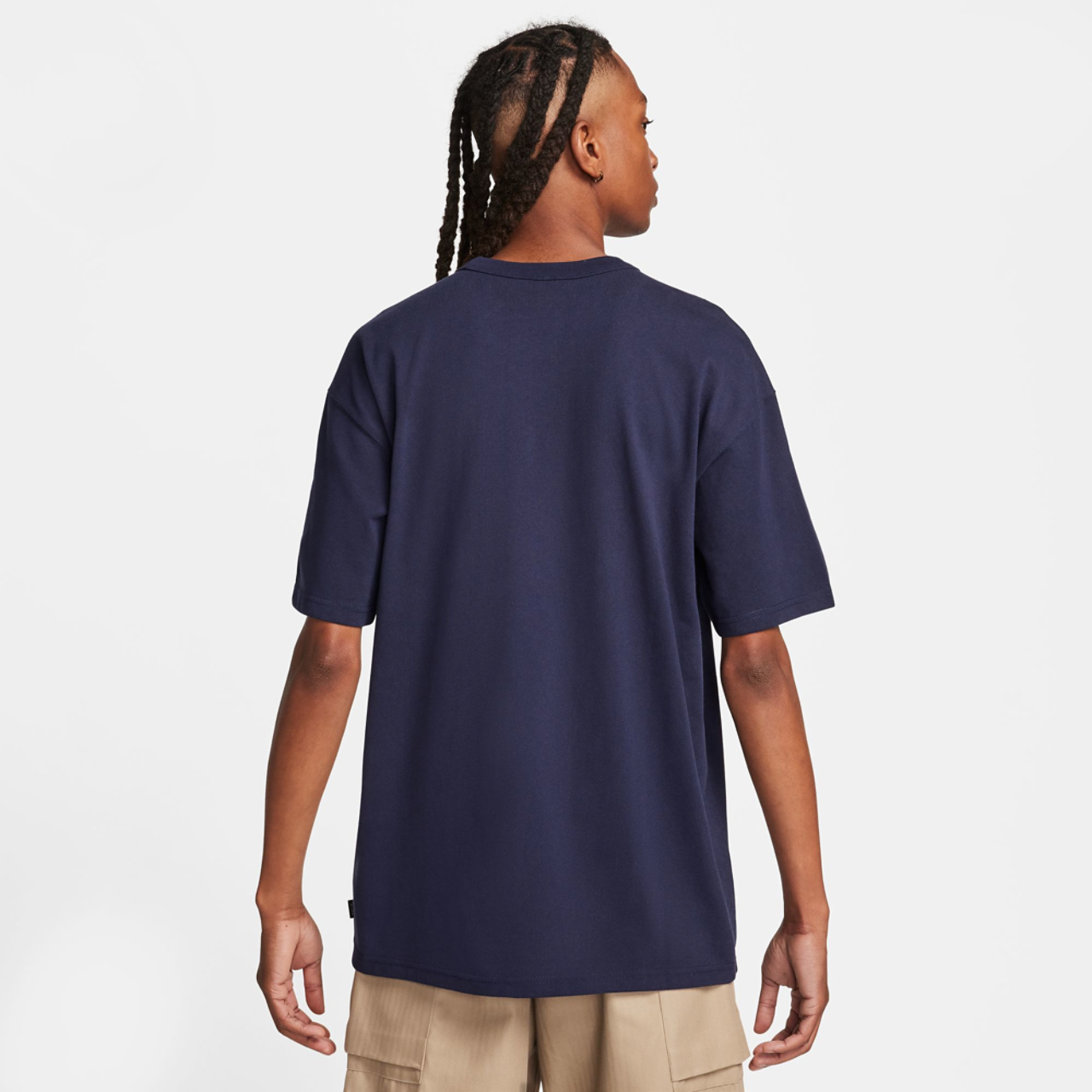 Nike T-shirt NSW Prem Essential Image 2 de 2. Appuyez pour ouvrir la galerie de photos.