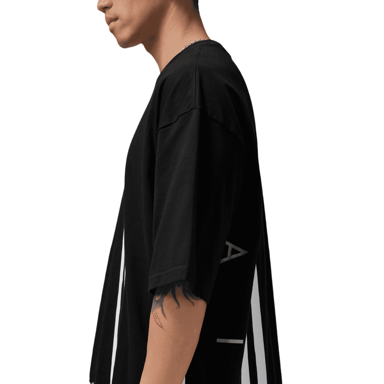 Jordan Torso Stretch Oversized Short Sleeve Crew  Image 4 of 5. Tap to open photo gallery.