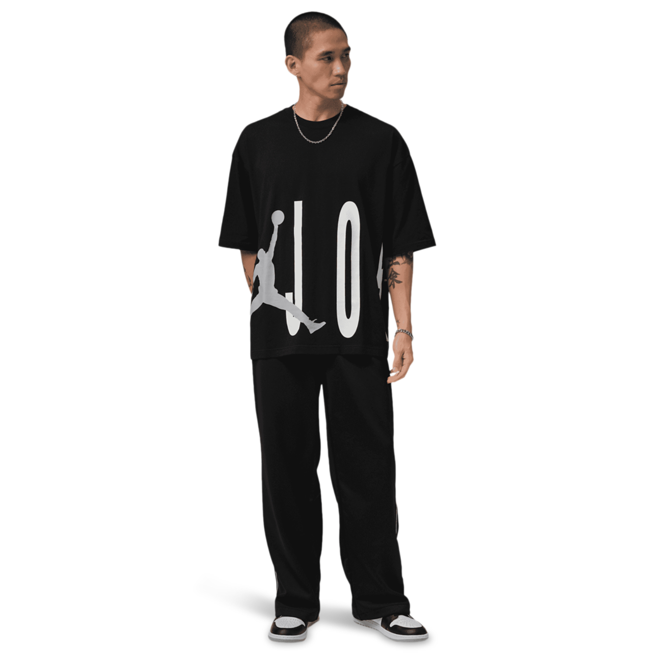 Jordan Torso Stretch Oversized Short Sleeve Crew  Image 5 of 5. Tap to open photo gallery.