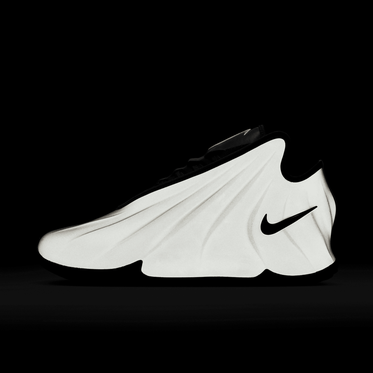 Nike G.T. Future  Image 9 of 9. Tap to open photo gallery.