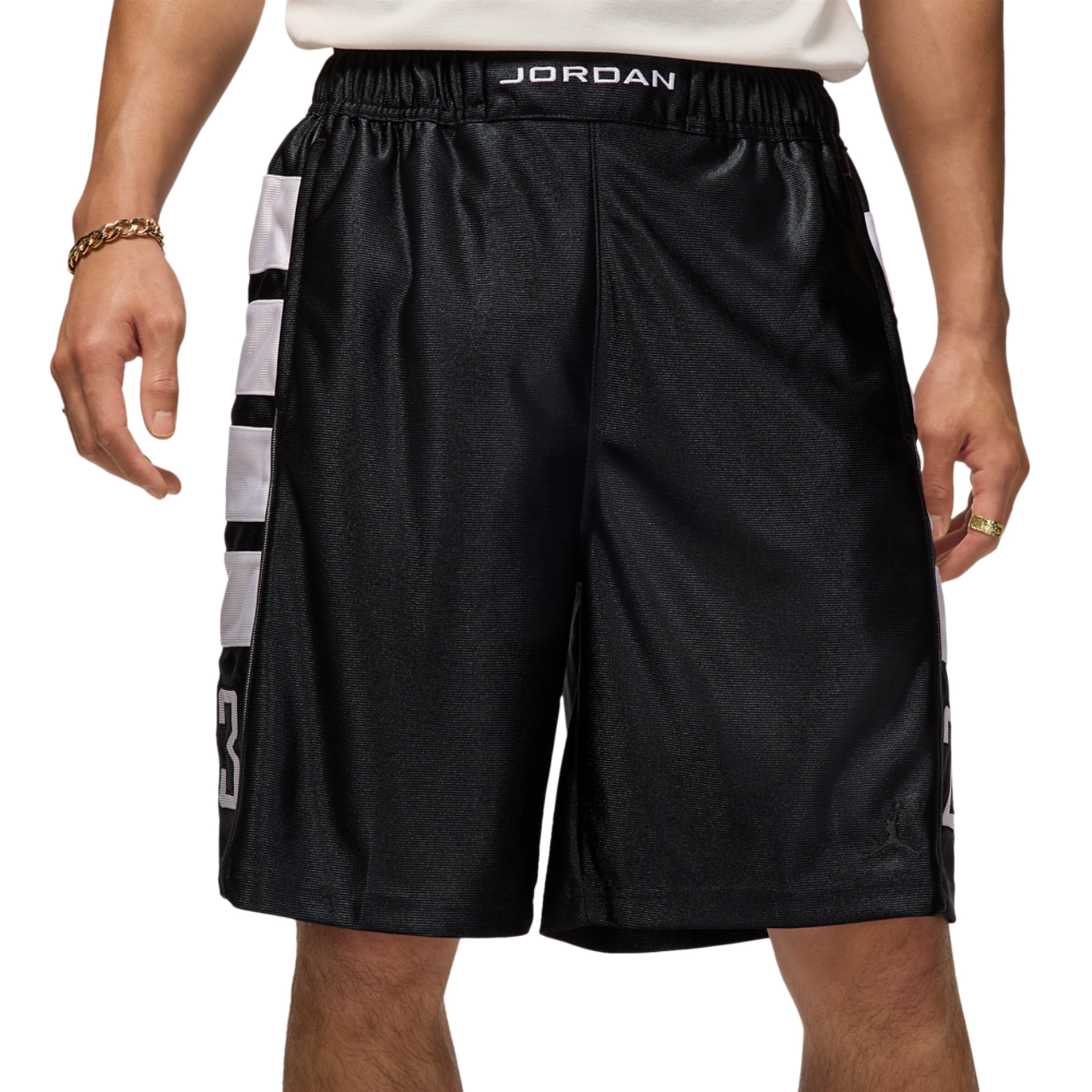 Jordan Short Essentials Cat Scratch Image 1 de 2. Appuyez pour ouvrir la galerie de photos.