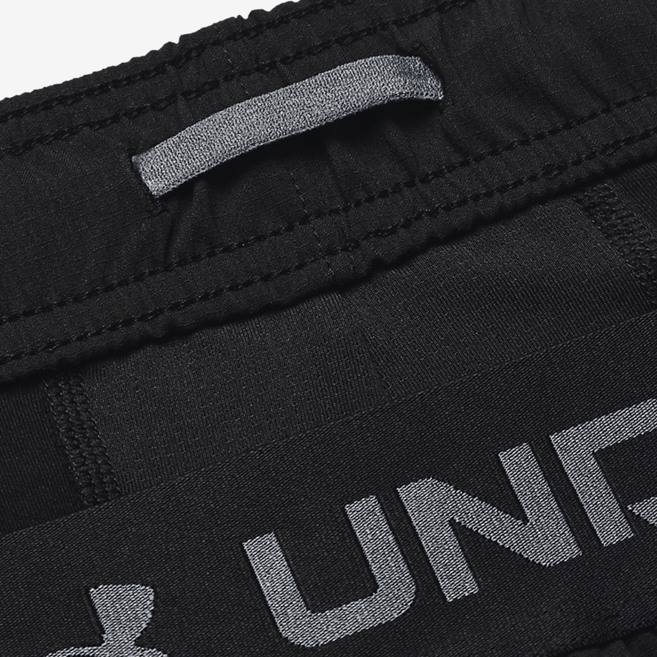 Under Armour Vanish Woven Shorts With Heat Gear Image 4 of 7. Tap to open photo gallery.