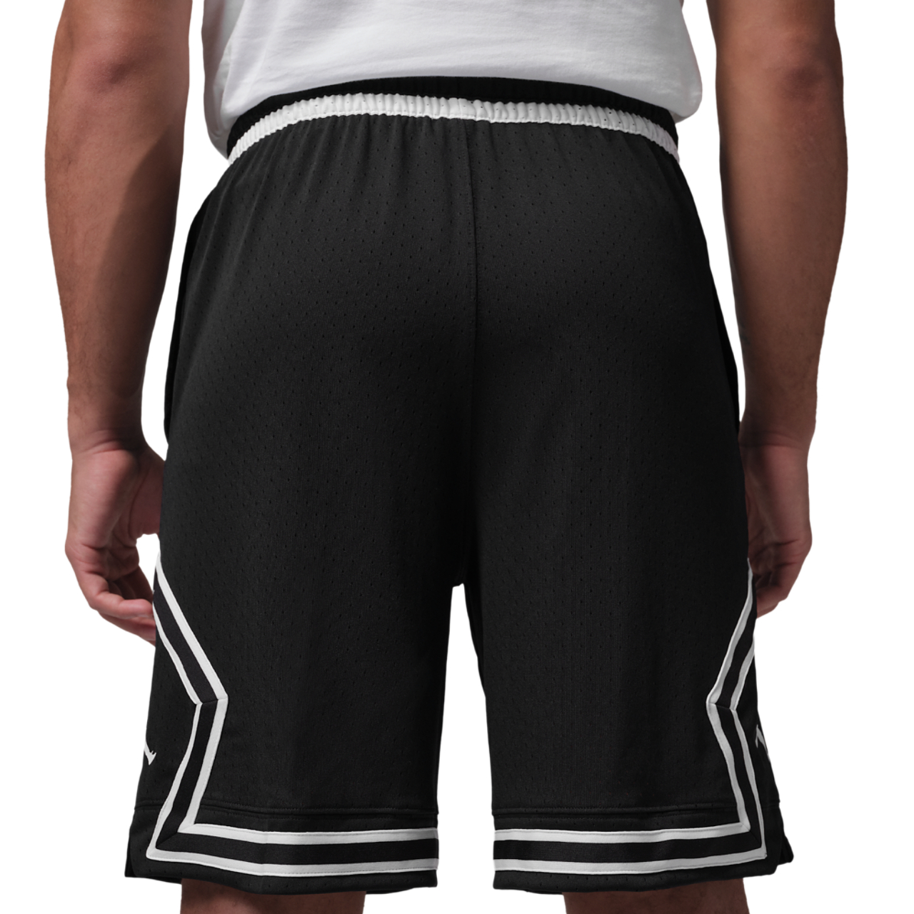 Jordan Short Losange de 22,9 cm (9 po) SPT Dri-FIT Image 2 de 4. Appuyez pour ouvrir la galerie de photos.