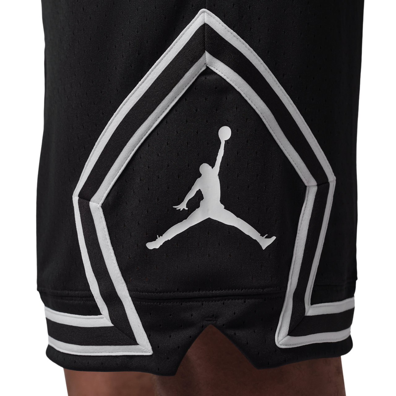 Jordan Short Losange de 22,9 cm (9 po) SPT Dri-FIT Image 4 de 4. Appuyez pour ouvrir la galerie de photos.