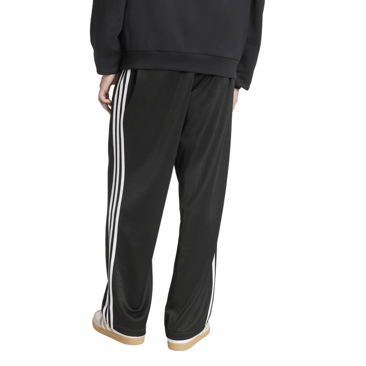adidas Super Star Loose Track Pants Image 2 de 4. Appuyez pour ouvrir la galerie de photos.
