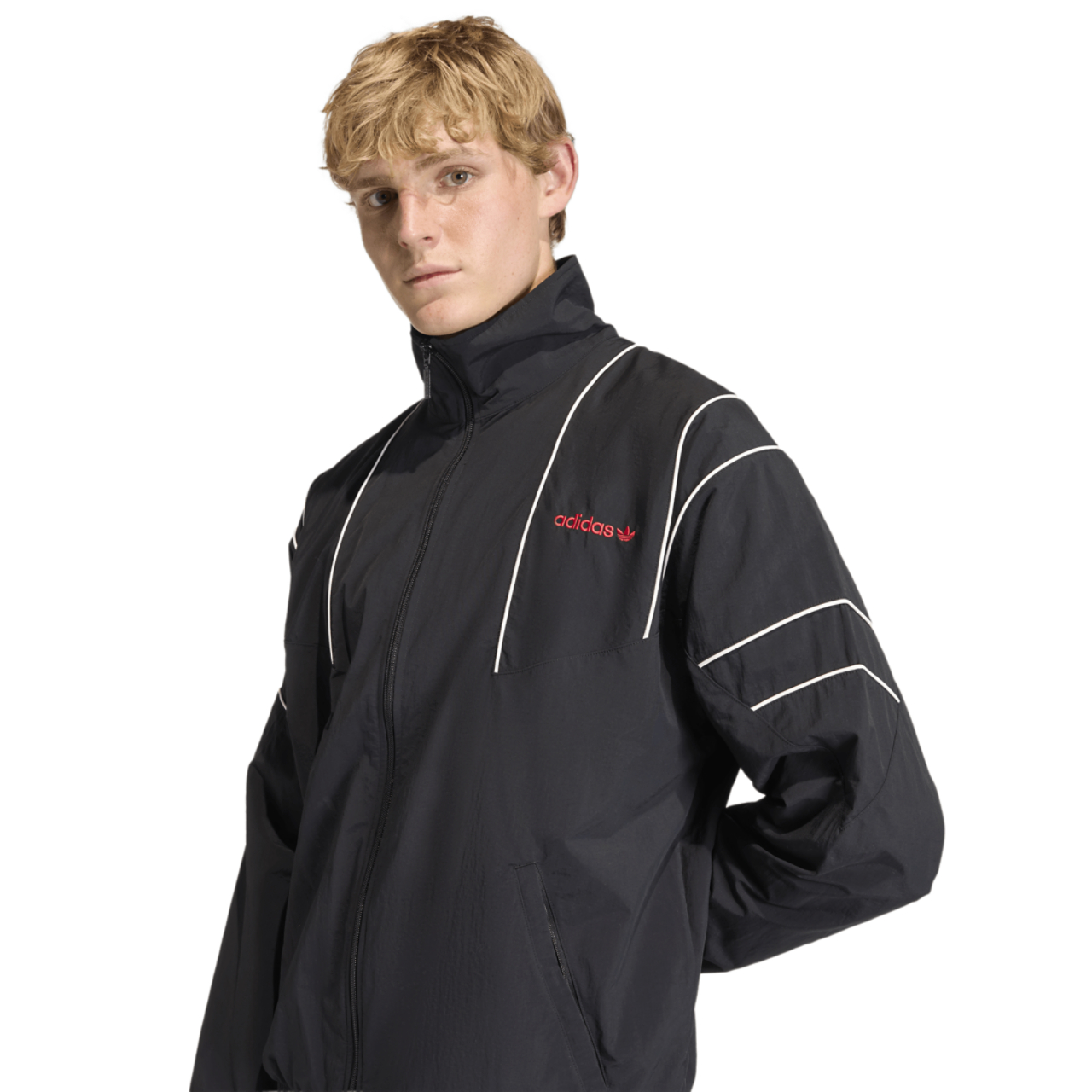 adidas Haut d’athlétisme Cutline Image 3 de 5. Appuyez pour ouvrir la galerie de photos.