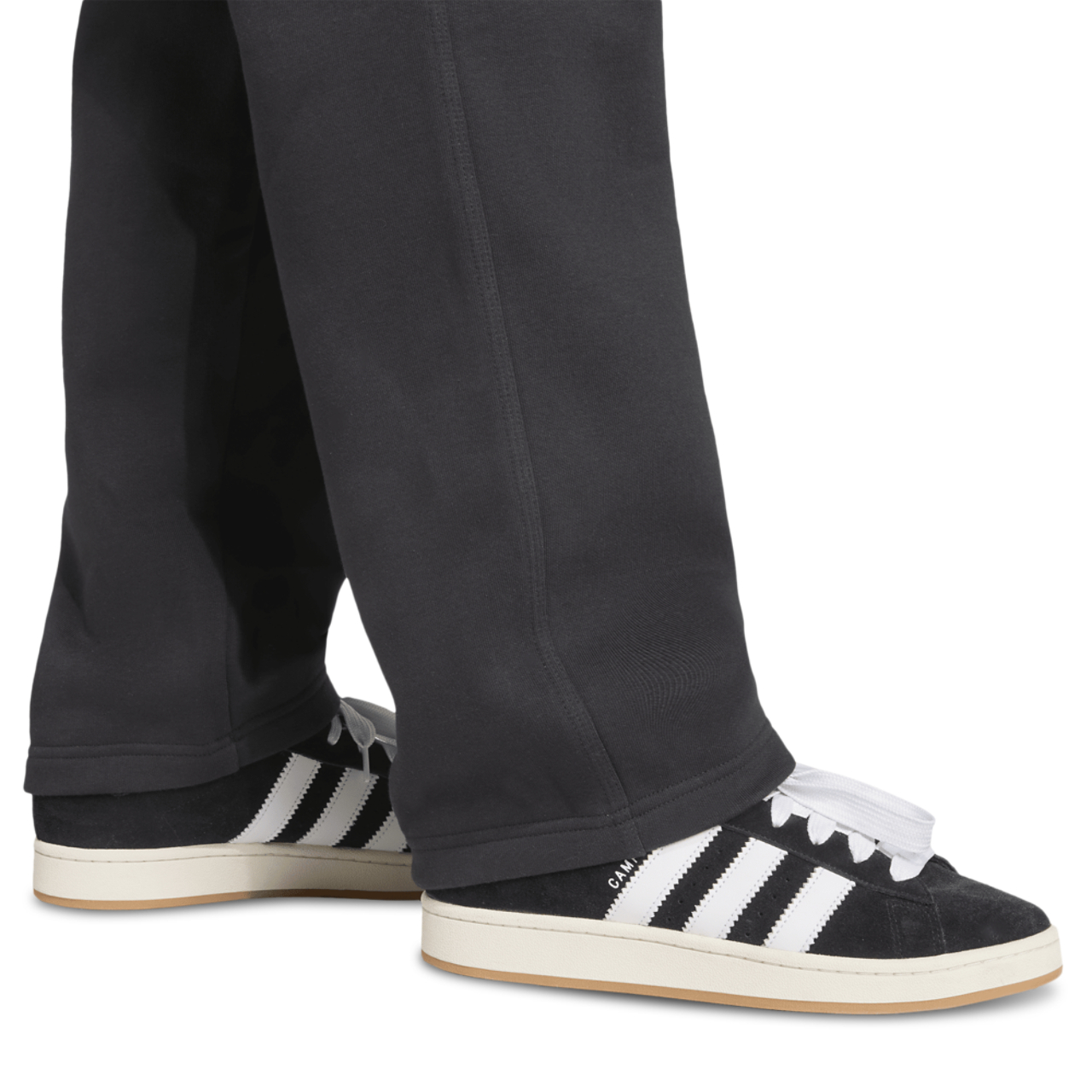 adidas Pantalon Open Essential Image 4 de 5. Appuyez pour ouvrir la galerie de photos.