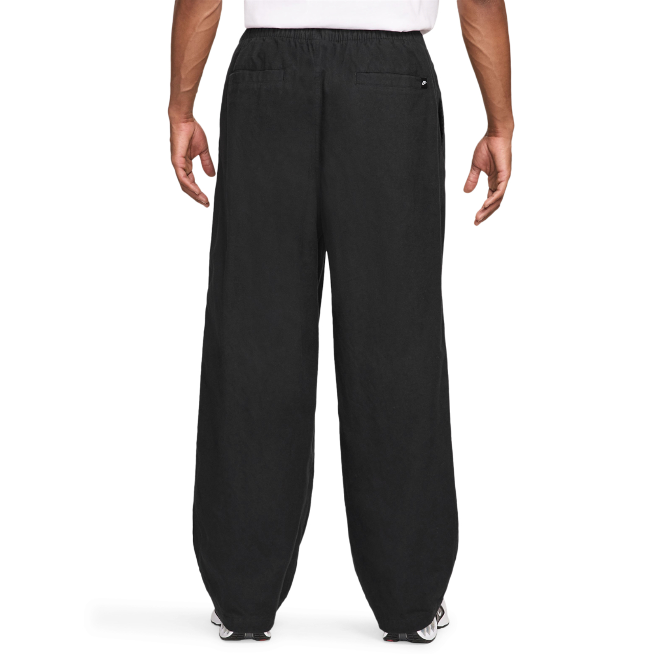 Nike Club Heavyweight Balloon Pants  Image 2 of 3. Tap to open photo gallery.