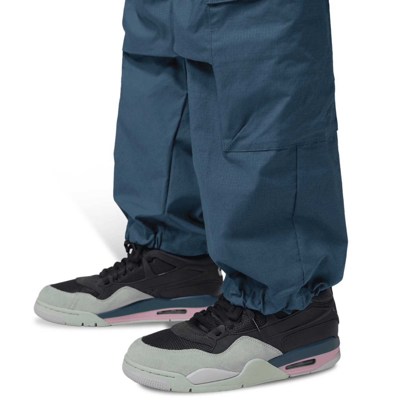 Jordan Flight Utility Pants  Image 7 of 8. Tap to open photo gallery.