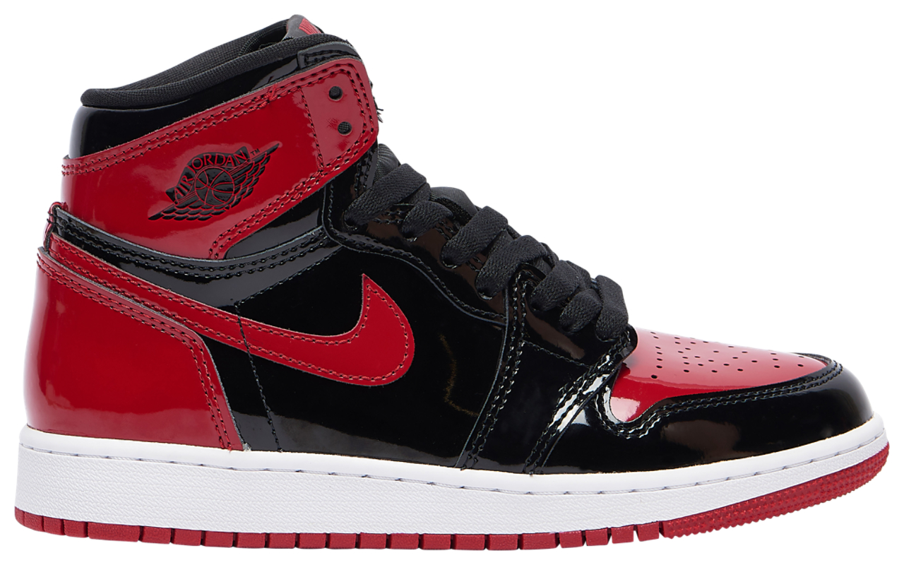 Jordan Retro 1 High OG Image 1 of 6. Tap to open photo gallery.
