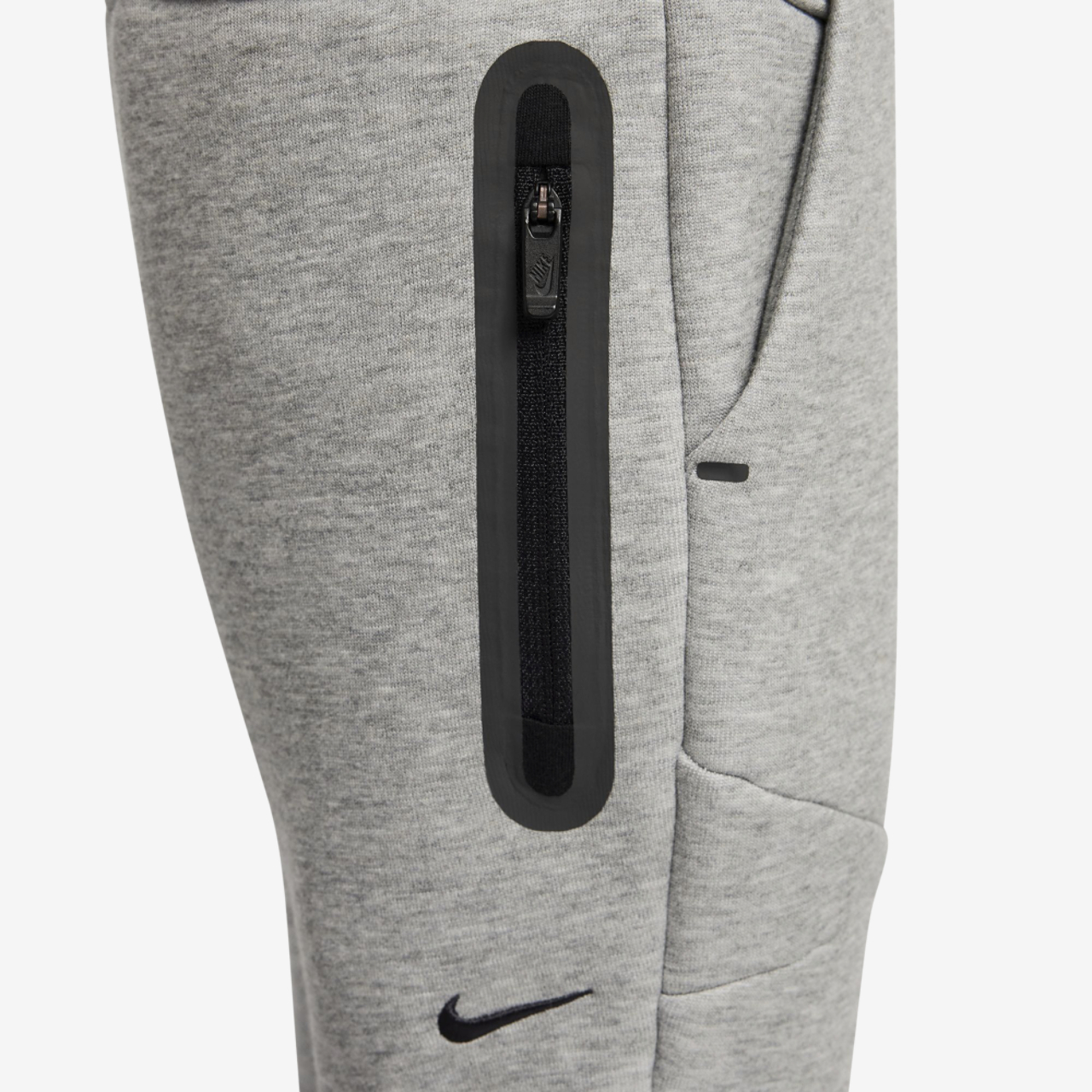 Nike Tech Fleece Full-Zip Set Image 5 of 10. Tap to open photo gallery.