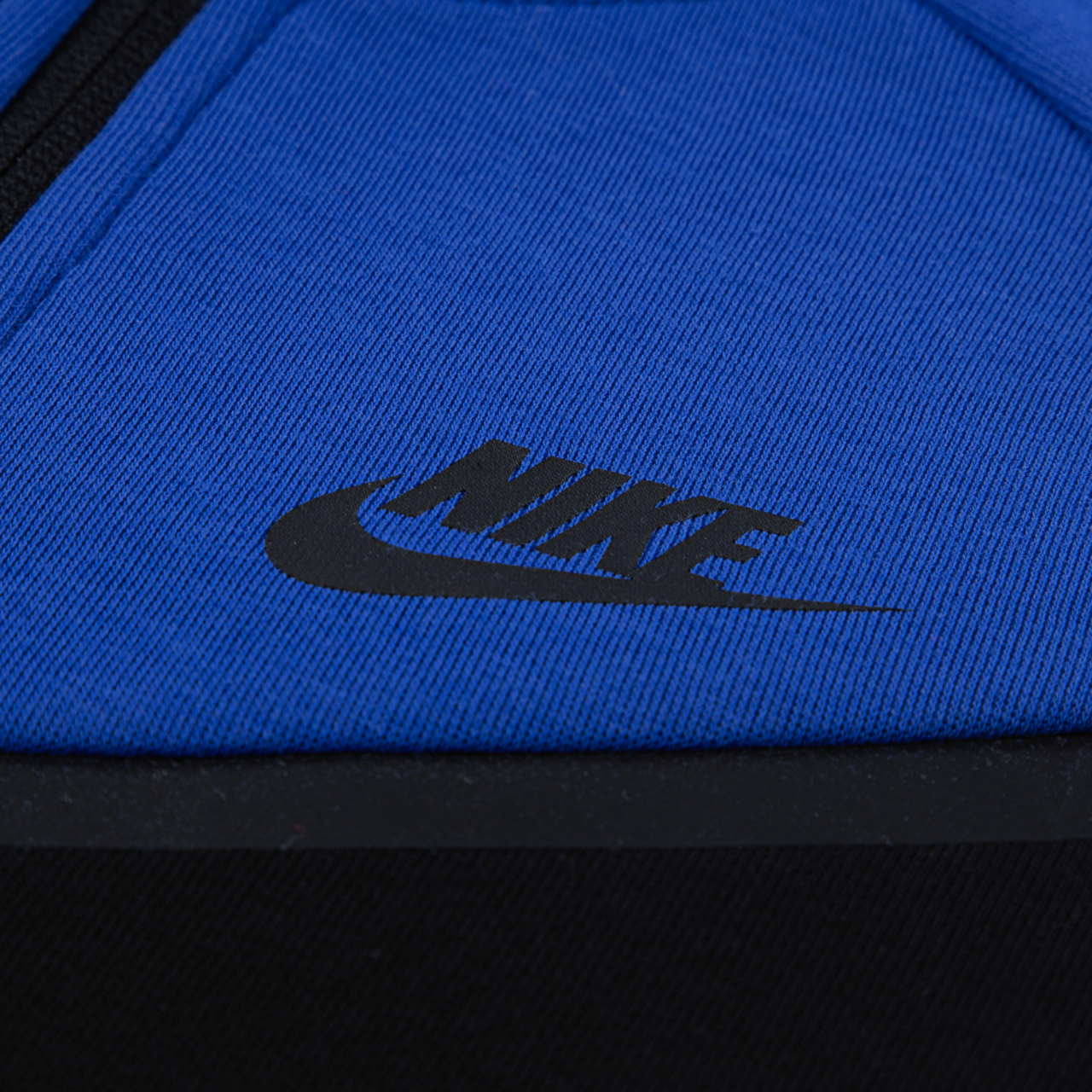 Nike Tech Fleece Full-Zip Set Image 3 of 4. Tap to open photo gallery.