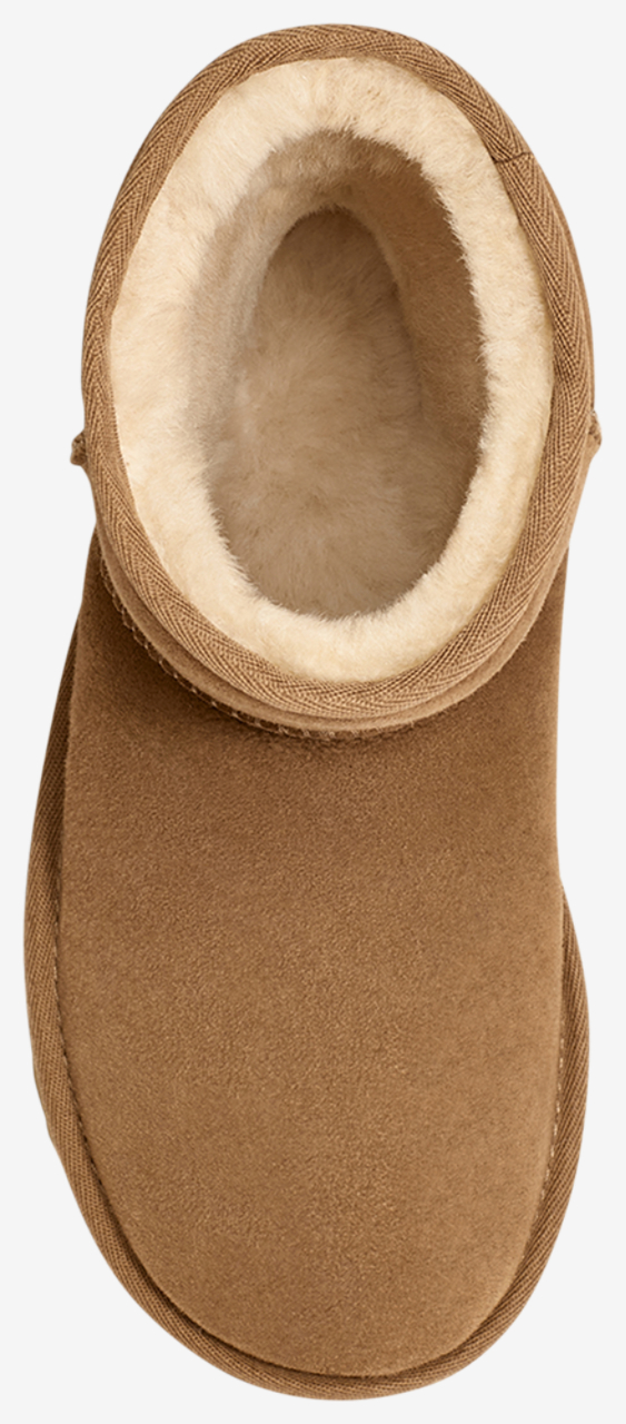UGG Classic Tall II Image 4 of 5. Tap to open photo gallery.