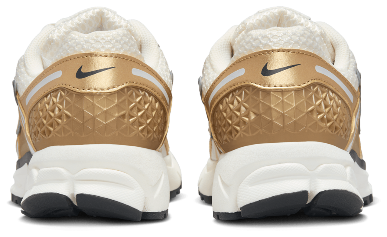 Nike Zoom Vomero 5 Image 3 of 5. Tap to open photo gallery.