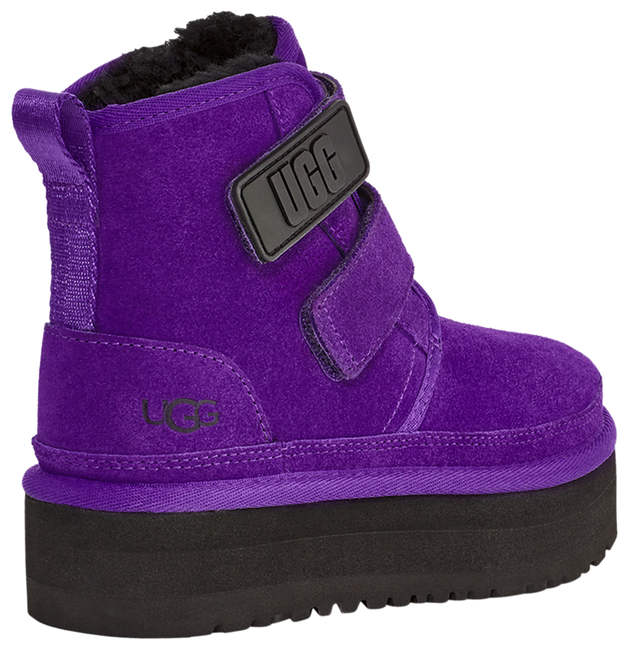 UGG Neumel Platform Image 4 of 6. Tap to open photo gallery.