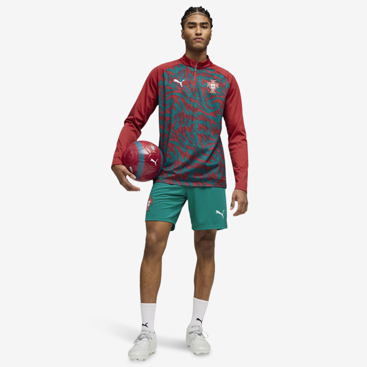 PUMA FPF Warm Up 1/4 Zip Top Image 3 of 5. Tap to open photo gallery.