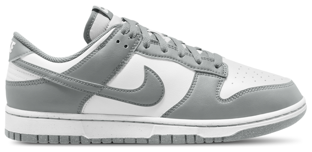 Nike Dunk Low ホワイト/グレー Nike Wmns Dunk Low “White/Light Smoke Grey”のリストック情報