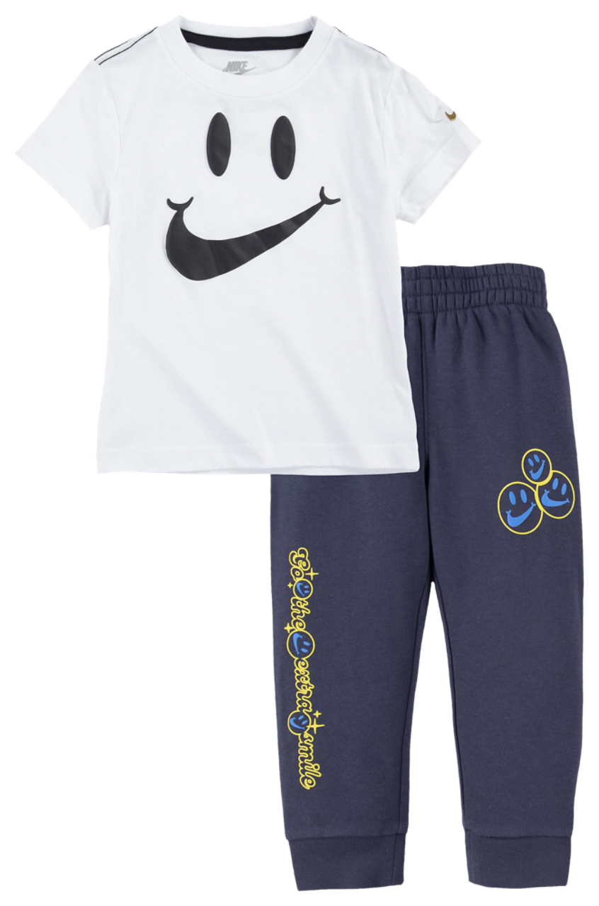Nike NSW Smile Jogger Set Image 1 of 9. Tap to open photo gallery.