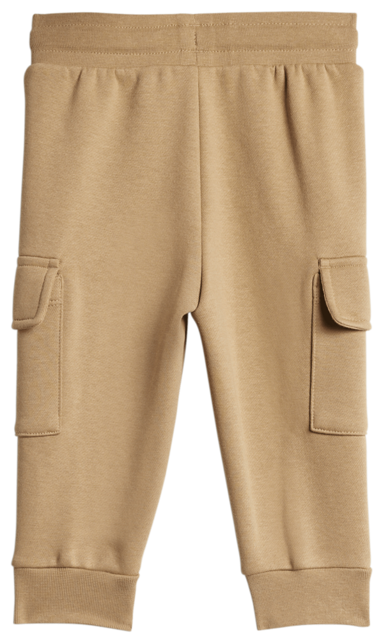 adidas Ensemble avec chandail à capuchon et pantalon d’entraînement Trefoil Essentials Image 6 de 7. Appuyez pour ouvrir la galerie de photos.
