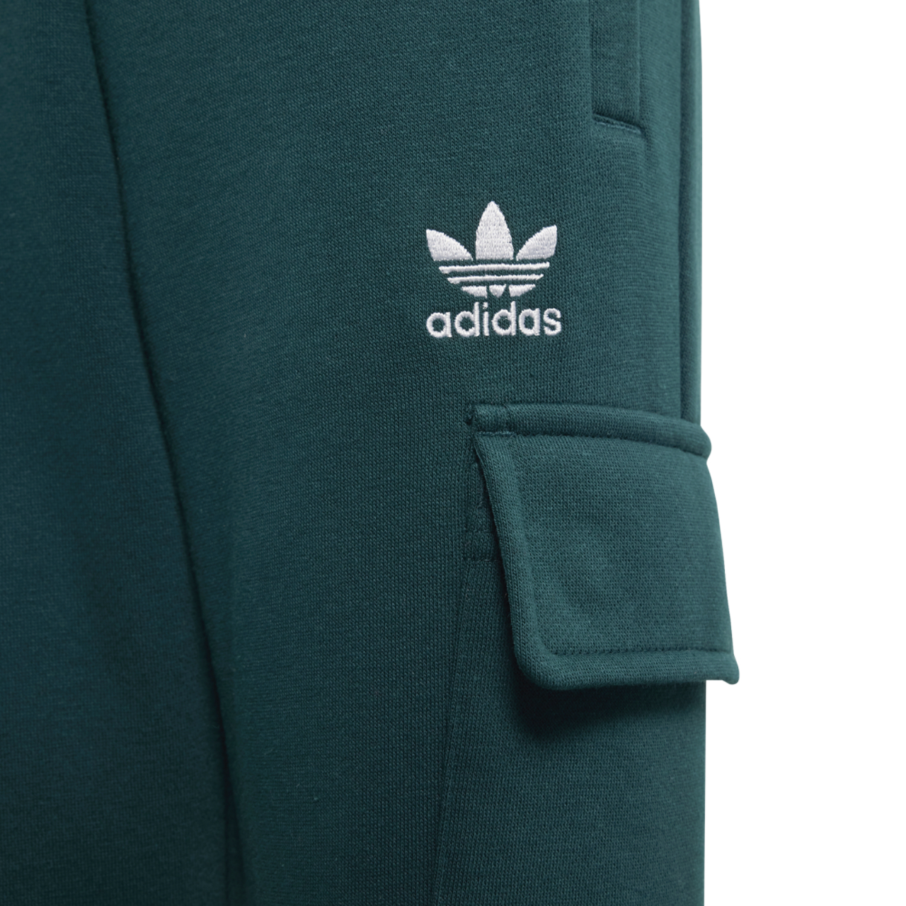 adidas Ensemble avec chandail à capuchon Originals Essential Image 5 de 5. Appuyez pour ouvrir la galerie de photos.