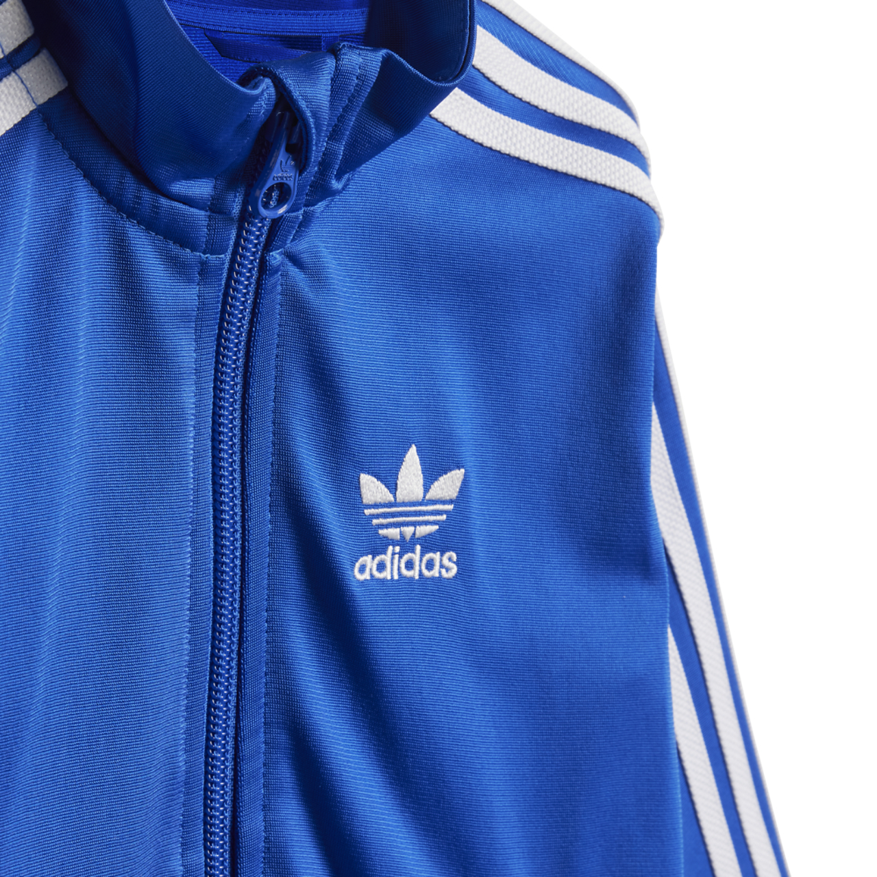 adidas Tenue d'athlétisme Firebird Image 4 de 7. Appuyez pour ouvrir la galerie de photos.