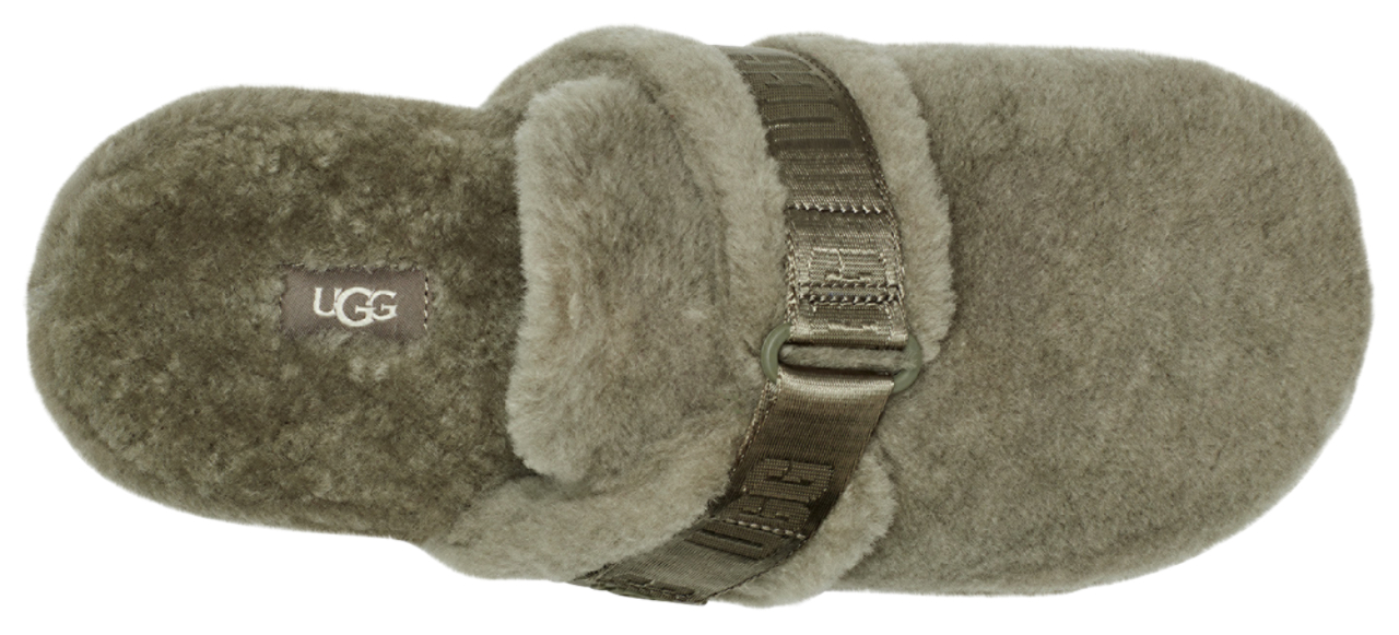 UGG Fluff It Image 4 of 5. Tap to open photo gallery.