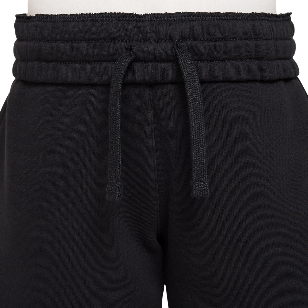 Nike Short en molleton NSW Club Image 5 de 6. Appuyez pour ouvrir la galerie de photos.