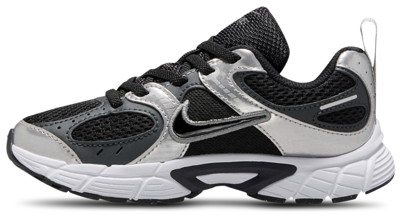 Nike V5 RNR  Image 2 of 4. Tap to open photo gallery.