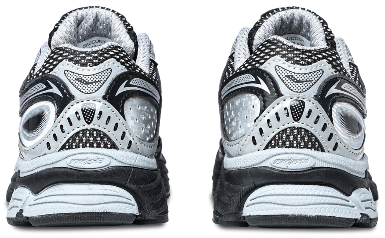 Saucony Omni 9  Image 3 of 5. Tap to open photo gallery.