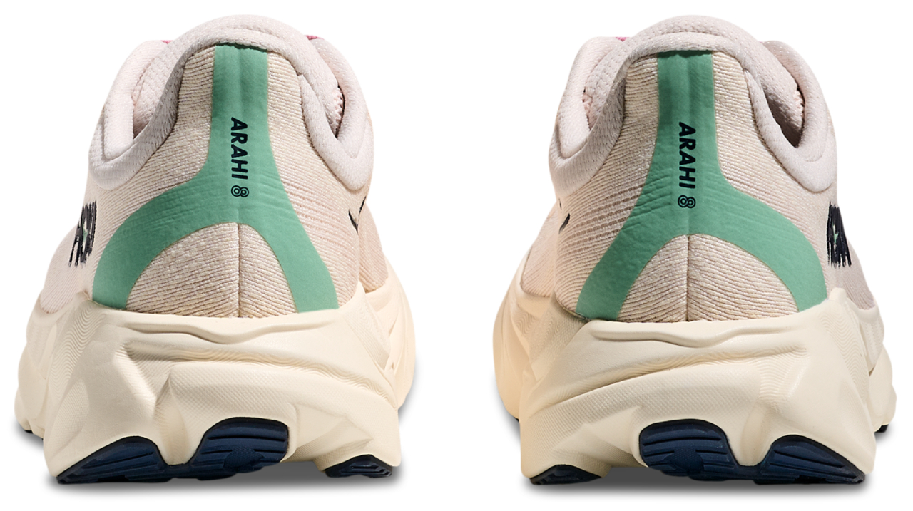 HOKA Arahi 8 Image 3 of 4. Tap to open photo gallery.