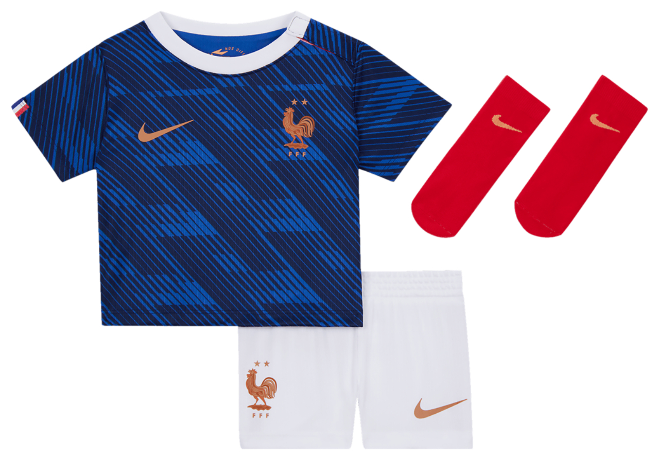 Nike Ensemble à domicile Stadium Dri-Fit France Image 1 de 3. Appuyez pour ouvrir la galerie de photos.